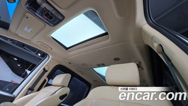 Hyundai Staria Modern, 2023 13