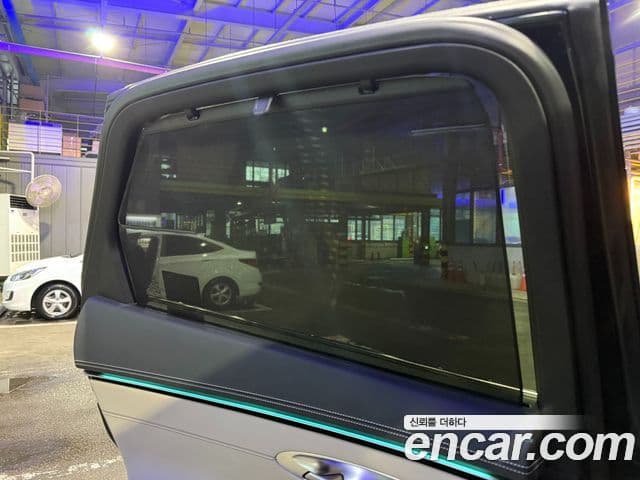 Genesis GV70, 2025 9