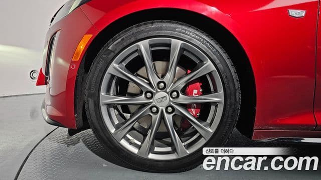 Cadillac CT5 2.0 Sport, 2020 все фото