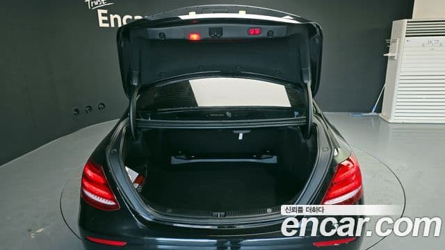 Mercedes-Benz E-класс W213 Exclusive, 2018 20