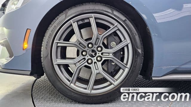 Ford Mustang 7세대 2.3 EcoBoost Premium купе, 2024 все фото