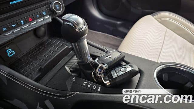 Ford Mustang 7세대 2.3 EcoBoost Premium купе, 2024 9