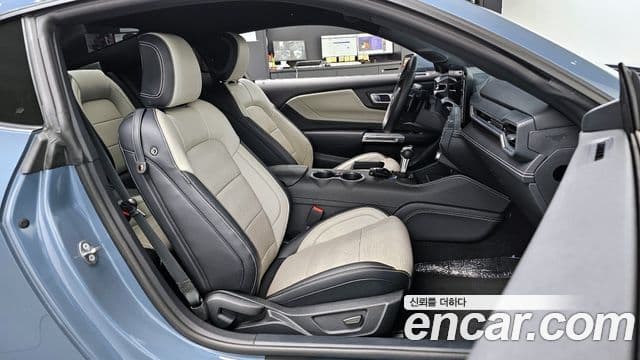 Ford Mustang 7세대 2.3 EcoBoost Premium купе, 2024 11
