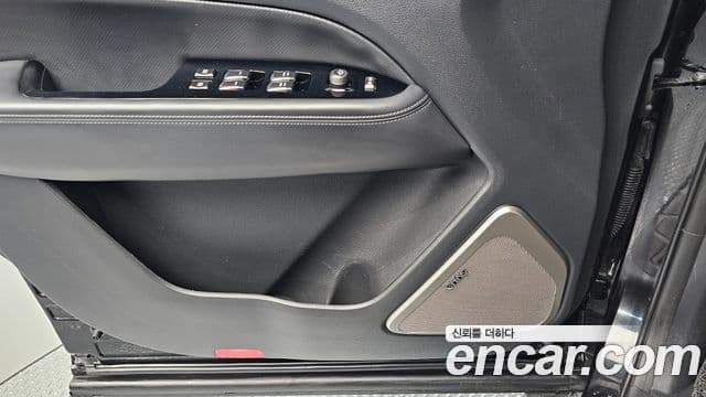 KG모빌리티(SsangYong) G4 Rexton Majesty, 2018 13