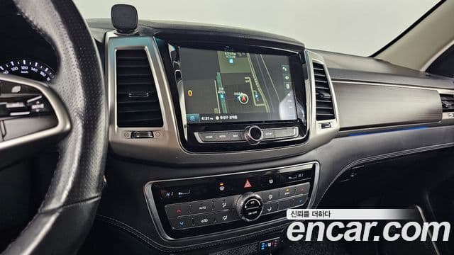 KG모빌리티(SsangYong) G4 Rexton Majesty, 2018 16
