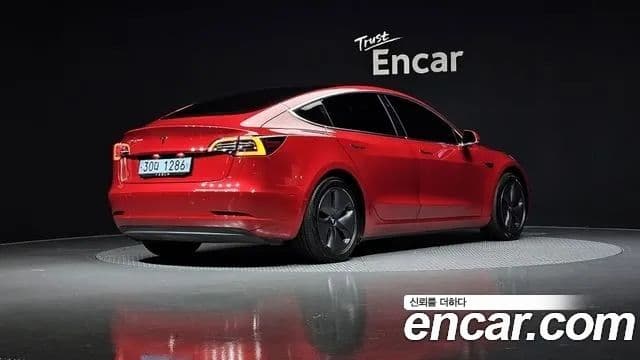 Tesla модель 3 Standard Range Plus RWD, 2020 2