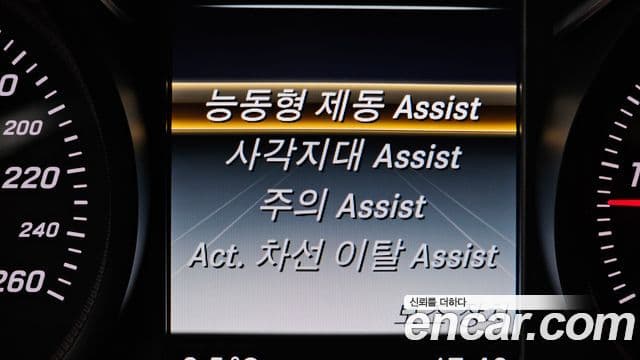 Mercedes-Benz GLC-класс X253 GLC220 d 4MATIC Premium купе, 2018 16