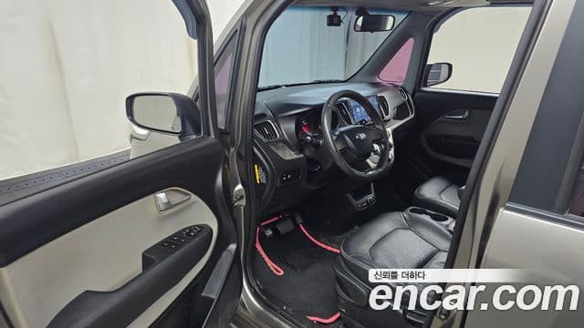 Kia Ray Special, 2012 11