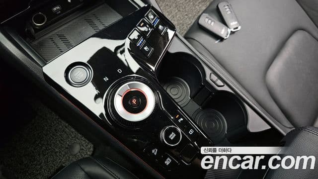 Kia Sportage 5세대 гибрид Signature 2WD, 2024 9