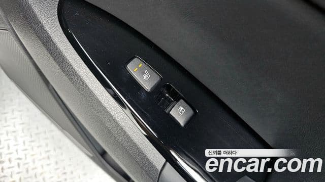 Kia Sportage 5세대 гибрид Signature 2WD, 2024 18