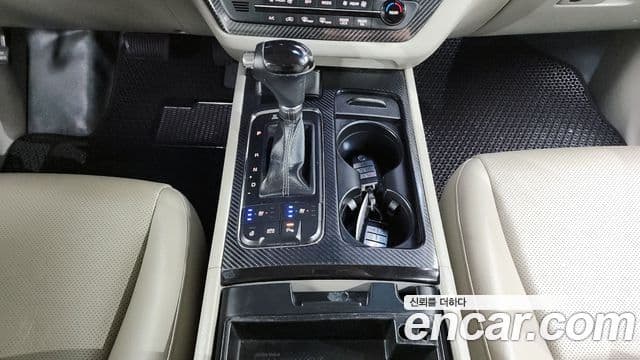 Kia All New Carnival Prestige, 2016 9