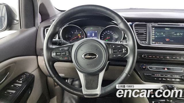 Kia All New Carnival Prestige, 2016 13