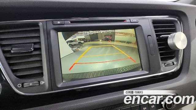 Kia All New Carnival Prestige, 2016 15