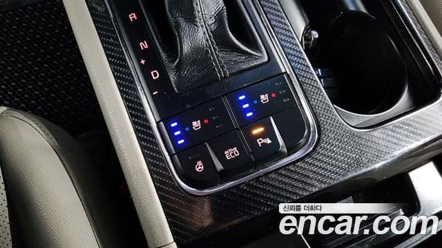 Kia All New Carnival Prestige, 2016 17