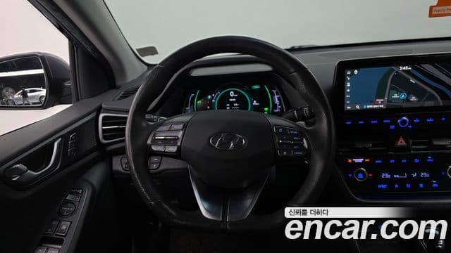 Hyundai The / новый New Ioniq гибрид Q, 2020 13