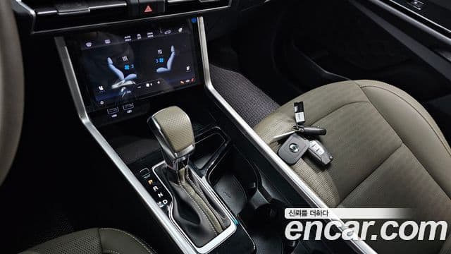 KG모빌리티(SsangYong) Torres T7, 2024 9