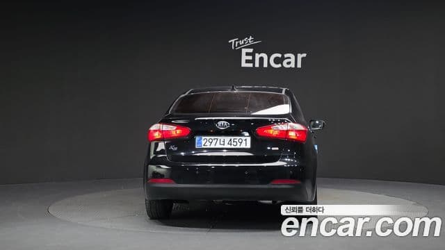 Kia K3 Trendy, 2013 4