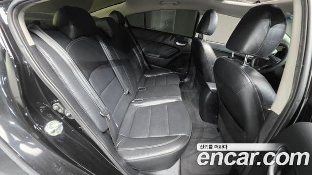 Kia K3 Trendy, 2013 19