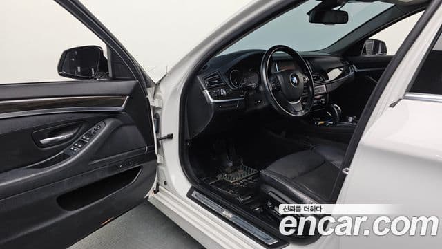 BMW 5시리즈 (F10) 528i Luxury Plus, 2015 10