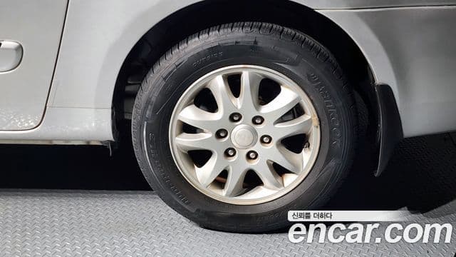 Kia Carnival R люксовая версия, 2012 все фото