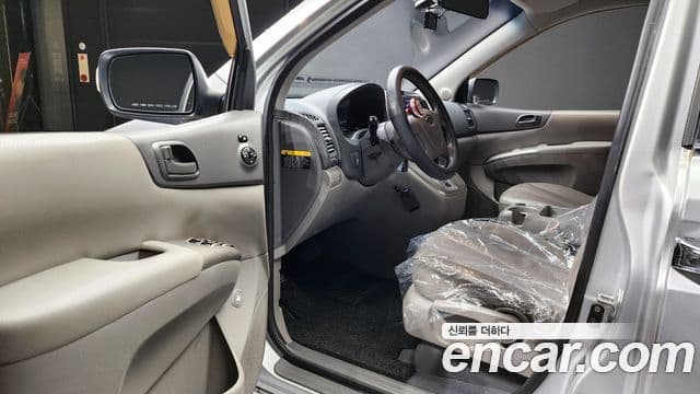 Kia Carnival R люксовая версия, 2012 11