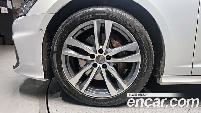 Audi A6 (C8) Premium, 2020 все фото