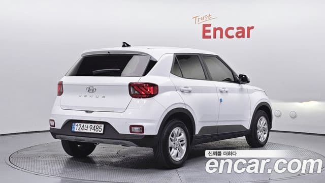 Hyundai Venue Premium, 2023 2