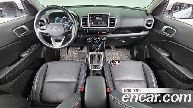 Hyundai Venue Premium, 2023 7