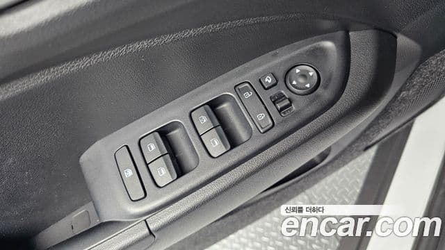 Hyundai Venue Premium, 2023 13