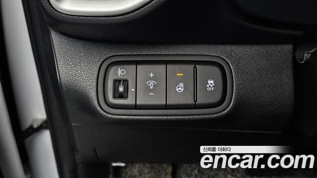 Hyundai Venue Premium, 2023 14