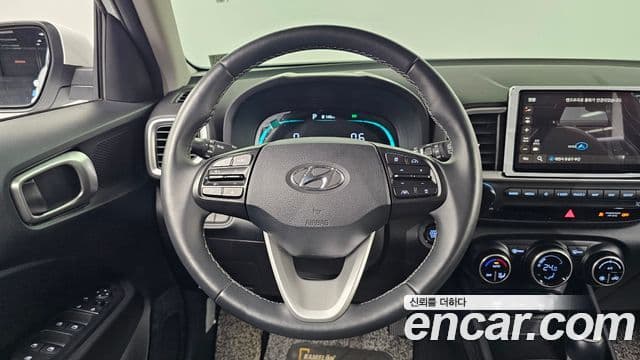 Hyundai Venue Premium, 2023 16