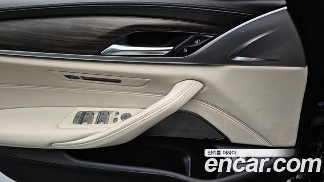 BMW 5시리즈 (G30) 520i M Sport, 2020 18