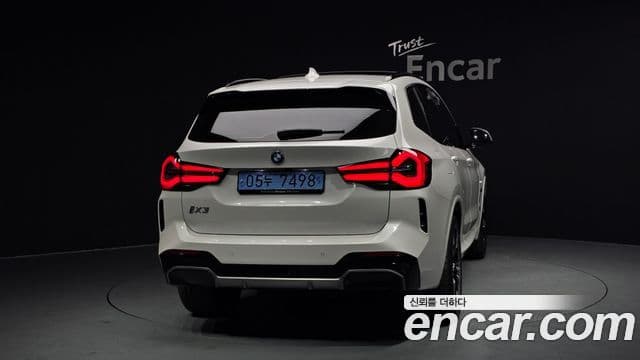 BMW iX3 M Sport, 2024 4