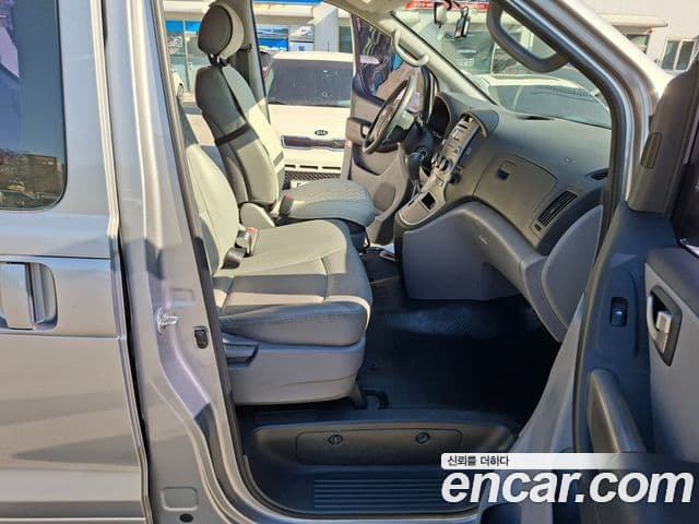 Hyundai Grand Starex CVX Luxury, 2013 11