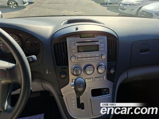 Hyundai Grand Starex CVX Luxury, 2013 14