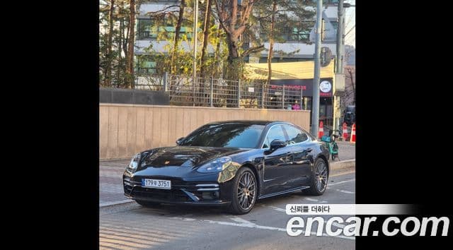 Porsche Panamera (971) 2.9 AWD Platinum Edition, 2022 1