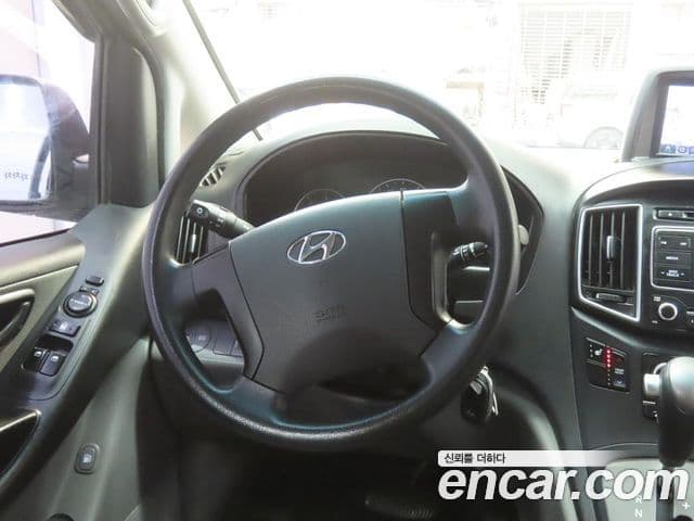 Hyundai Grand Starex Smart, 2017 18