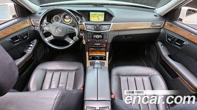 Mercedes-Benz E-класс W212 E300 Elegance, 2012 7