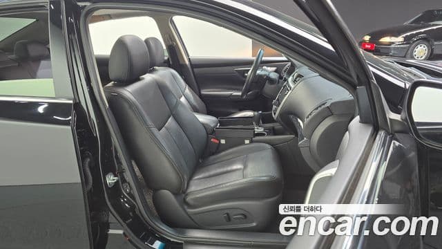 Nissan 알티마 L33, 2018 12