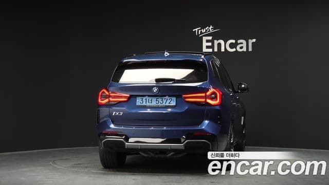 BMW iX3 M Sport, 2023 4