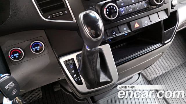 Hyundai 쏠라티 Luxury, 2023 9