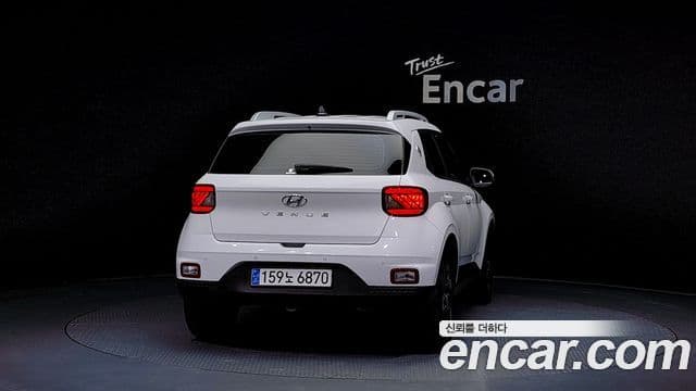Hyundai Venue 1.6 Flux, 2023 4