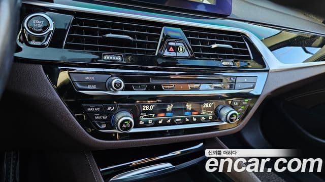 BMW 5시리즈 (G30) 530i xDrive M Sport Plus, 2019 16