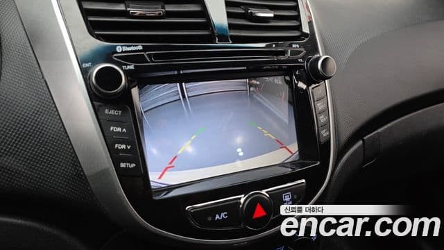 Hyundai Accent(новый кузов / новое поколение) Premier, 2012 16