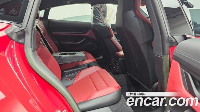 Porsche 타이칸 базовый, 2023 12