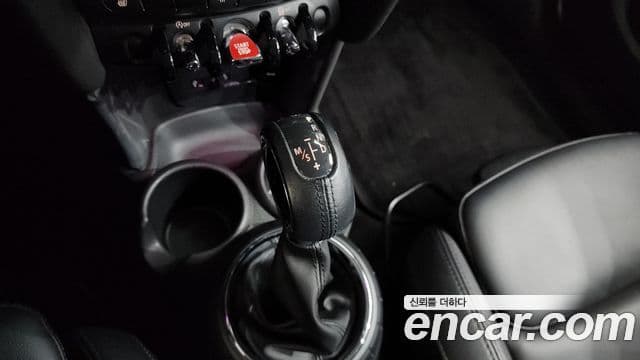 Mini Cooper 3세대, 2016 9