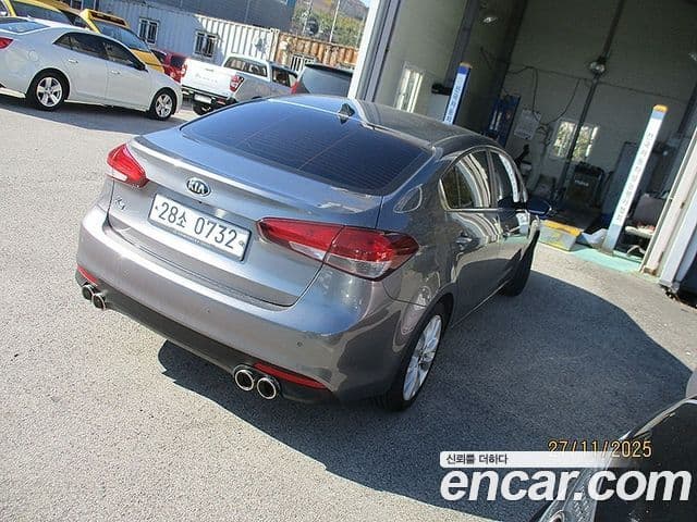 Kia The / новый New K3 Trendy, 2016 4