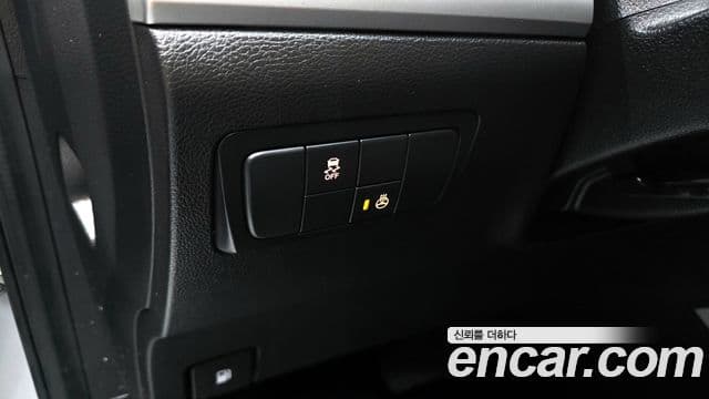 KG모빌리티(SsangYong) Korando C park, 2013 13