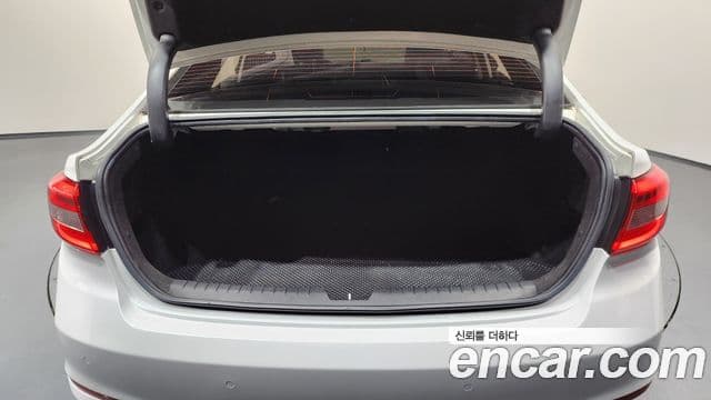 Hyundai LF Sonata 1.6 турбо Smart, 2016 20