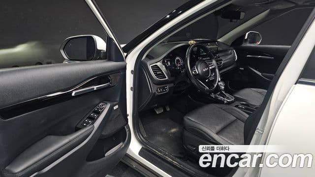 Kia Seltos Signature, 2023 11